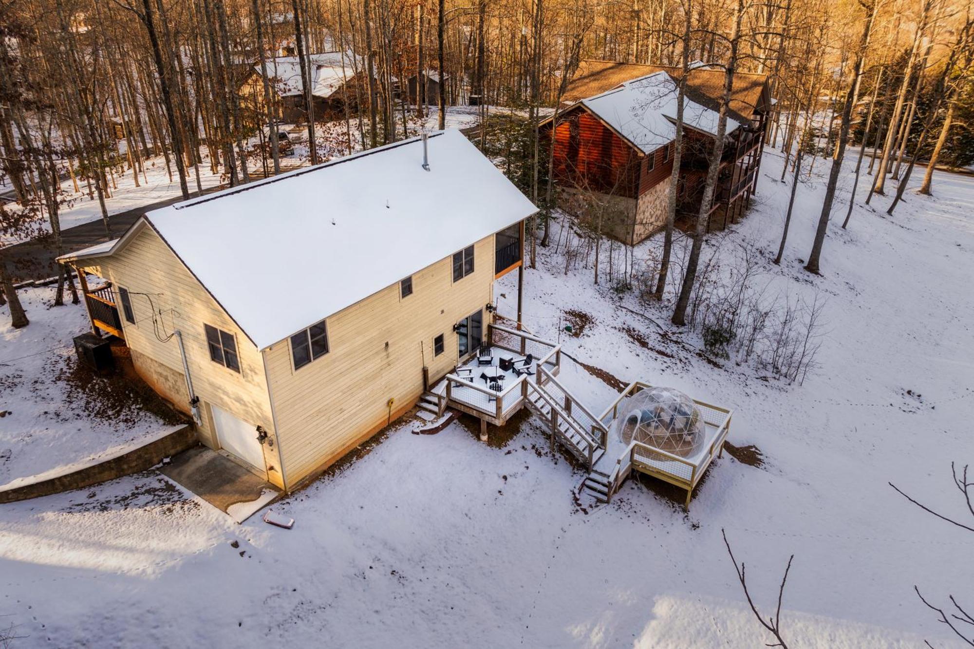 The Moondance Cabin By Lightfoot Stays Vacation Rentals Sevierville Eksteriør bilde