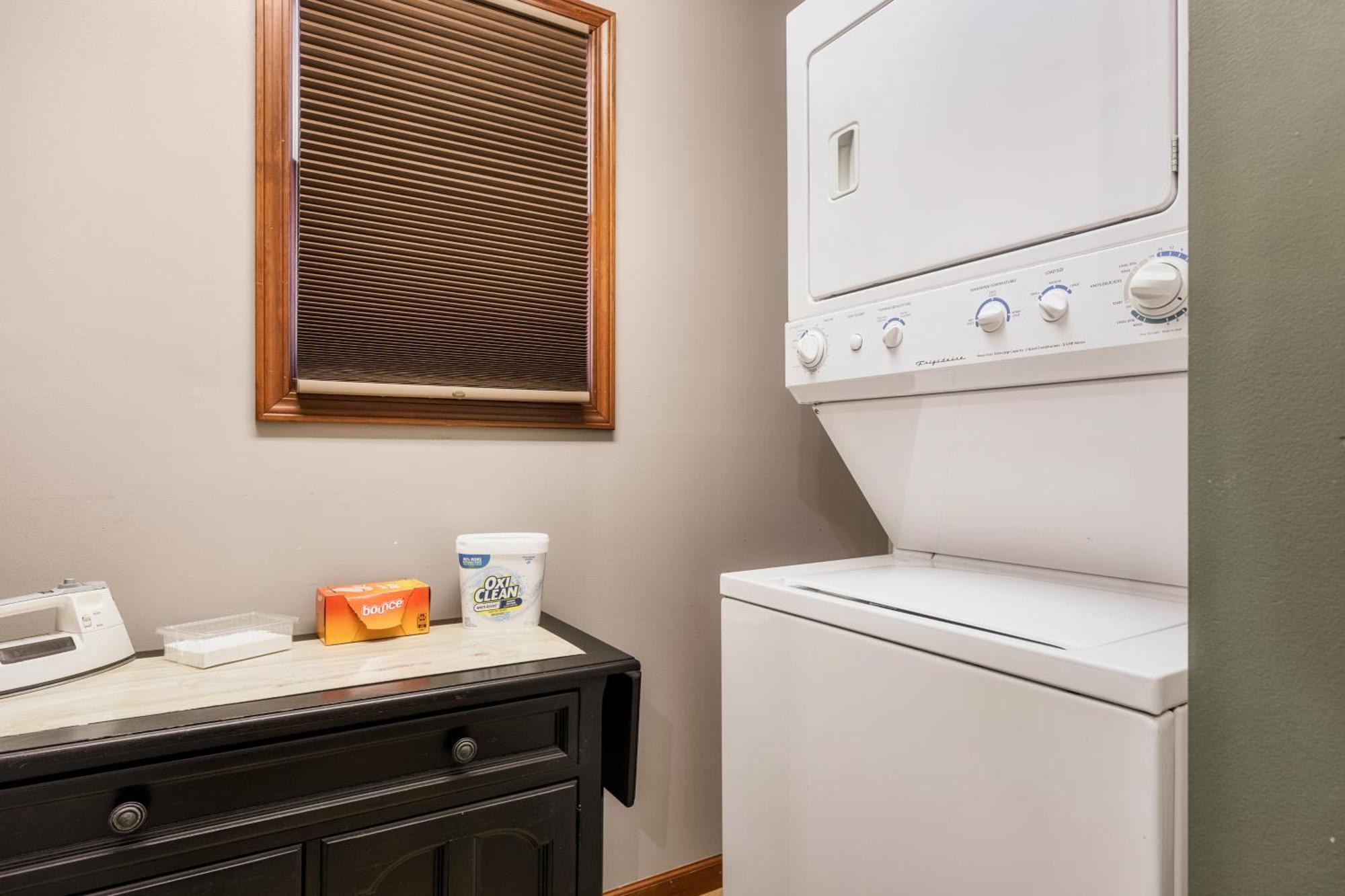 The Moondance Cabin By Lightfoot Stays Vacation Rentals Sevierville Eksteriør bilde